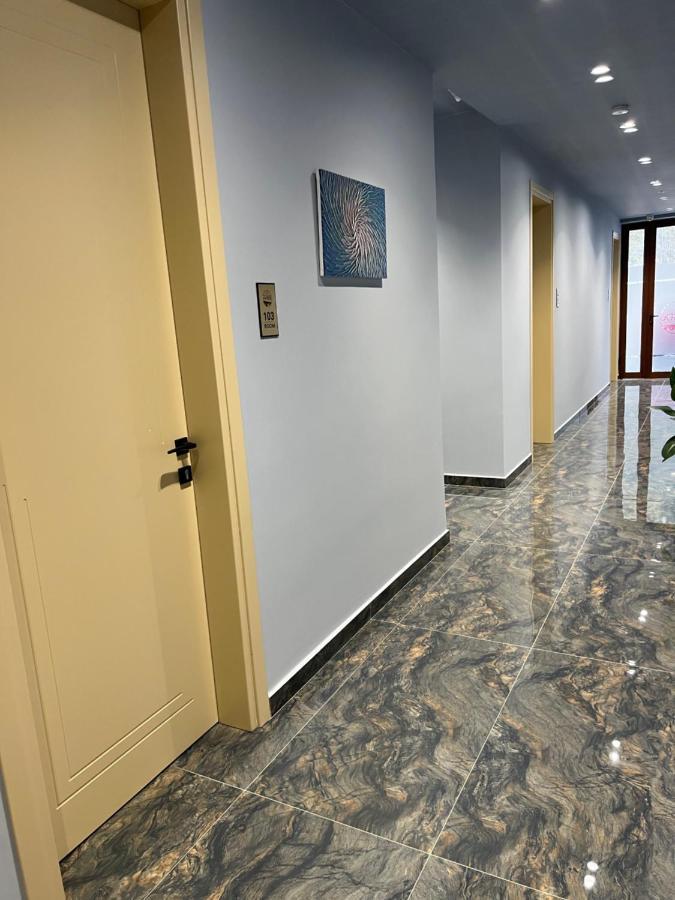 Hotel Bujtina Apsus Berat Exterior foto